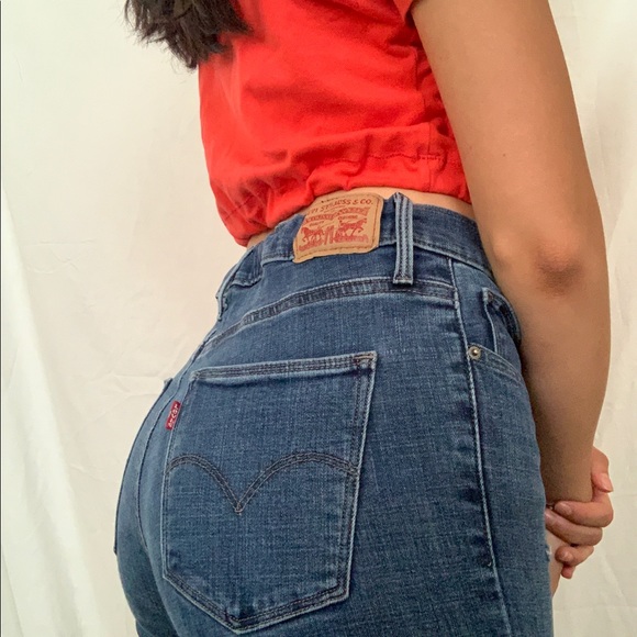 Reworked Levi’s - Picture 1 of 3